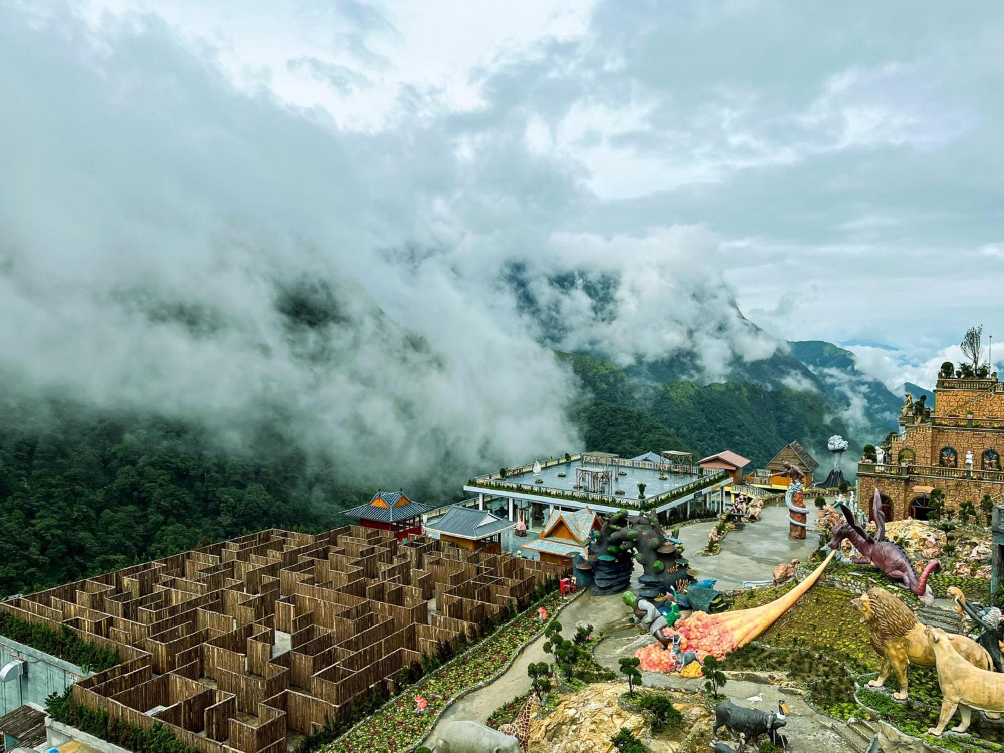 Heaven Gate Hotel O Quy Ho Lao Cai Exteriér fotografie